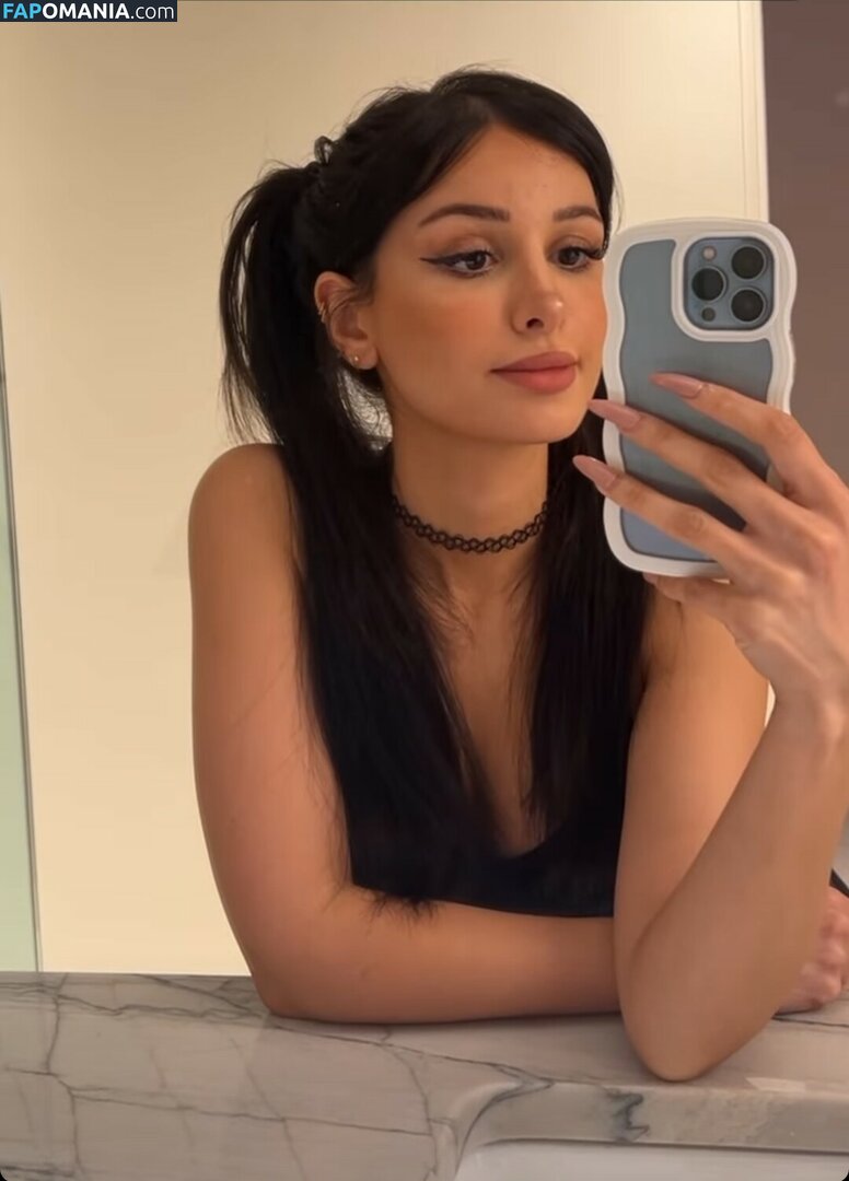 Sssniperwolf Nude OnlyFans  Leaked Photo #13