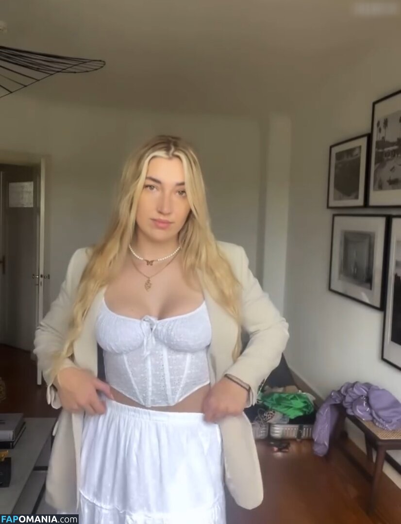 Starletnova / https: Nude OnlyFans  Leaked Photo #10