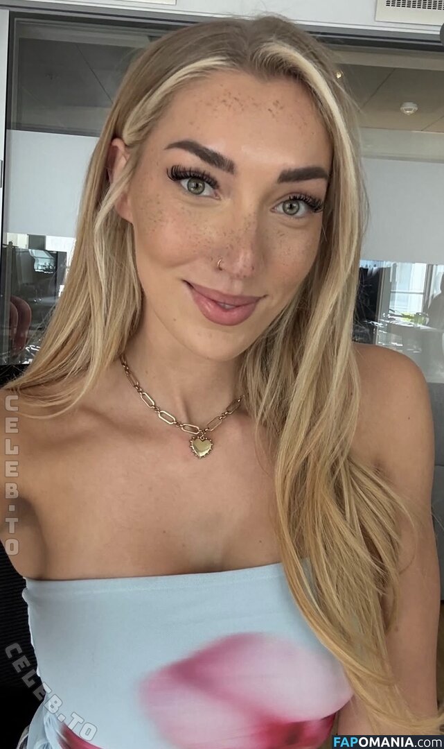 Starletnova / https: Nude OnlyFans  Leaked Photo #39