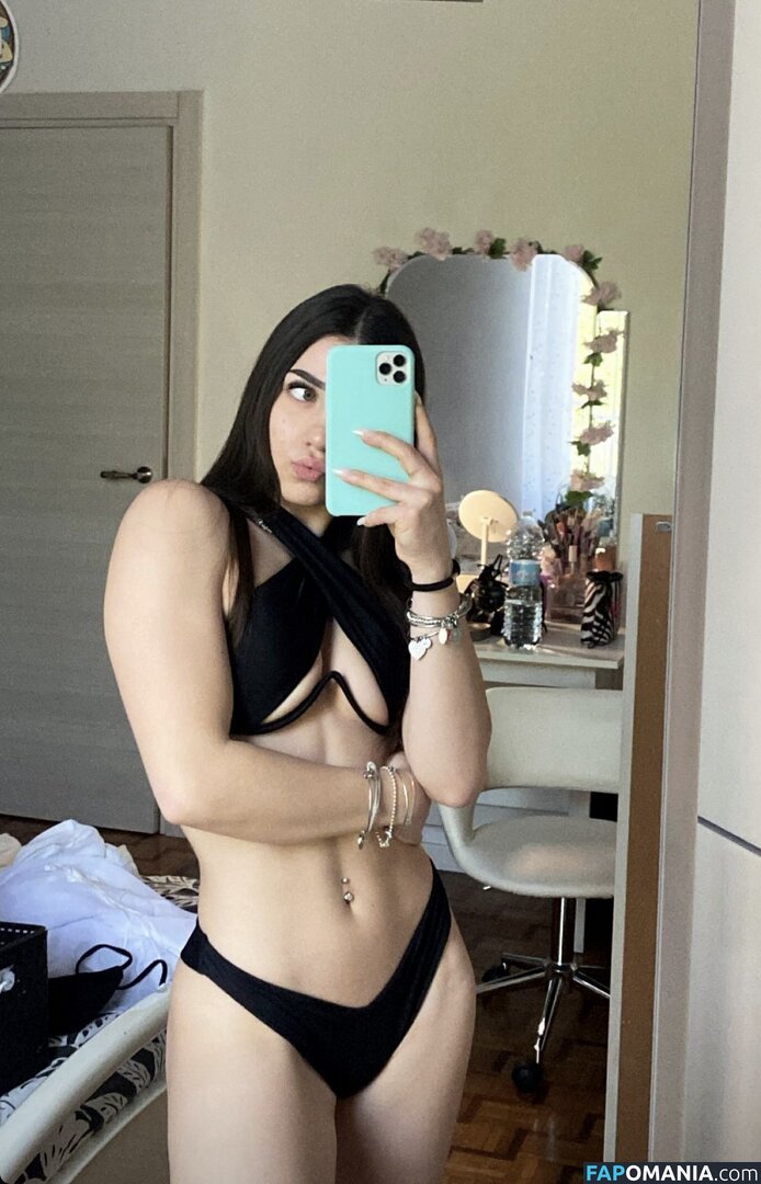 Stella Caldirola Nude OnlyFans  Leaked Photo #4