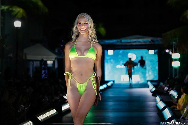 stellasedona / stellastevenss Nude OnlyFans  Leaked Photo #21