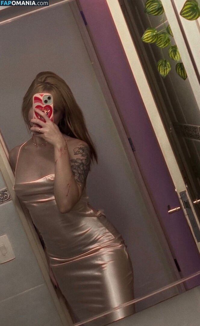 Steph Vieira Vieira_Steph / https: / steph_vieira / vieira_steph Nude OnlyFans  Leaked Photo #2