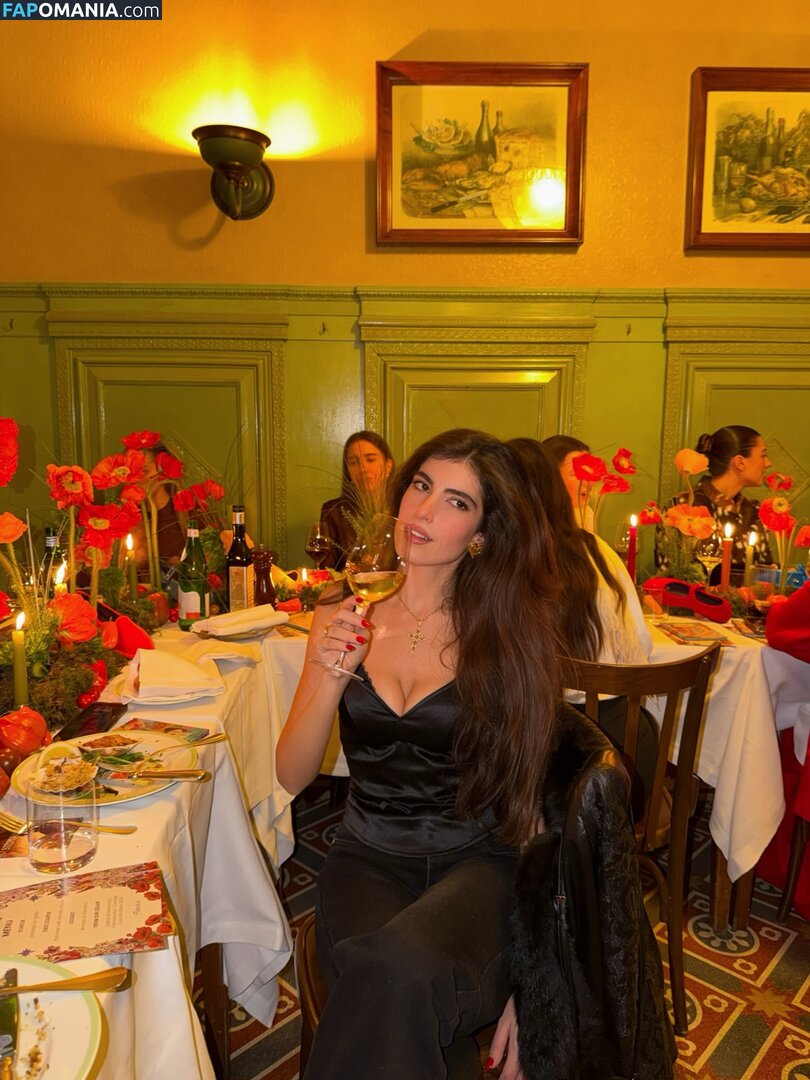 Stephanie Nassar / nassarstephanie Nude OnlyFans  Leaked Photo #5