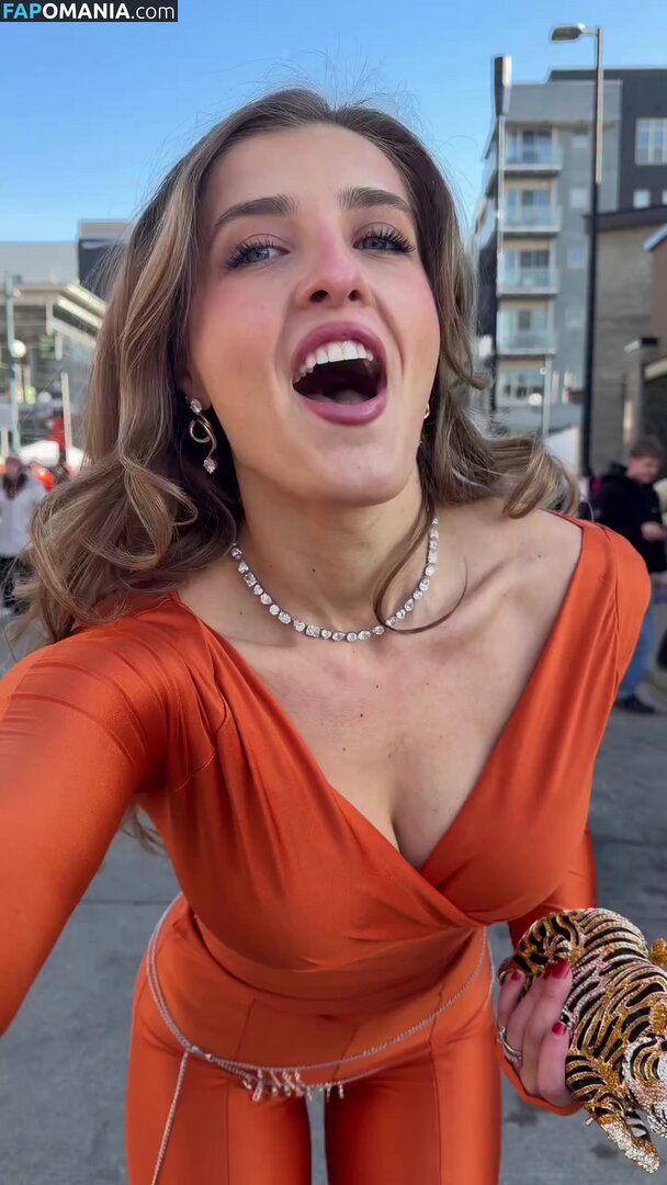 Stephanie Niles / https: / nileees Nude OnlyFans  Leaked Photo #3