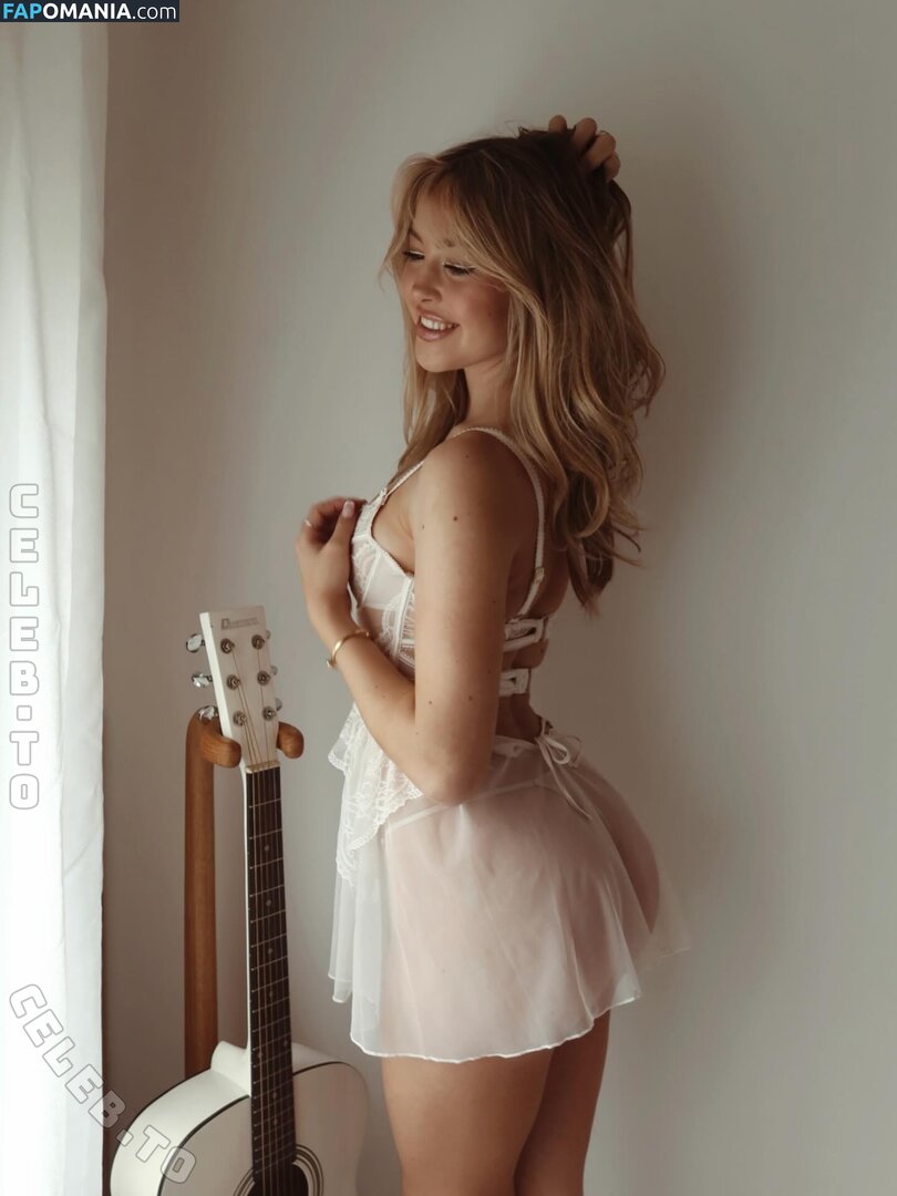 Sterre Meijer / dutchsterre / surfsterre Nude OnlyFans  Leaked Photo #5
