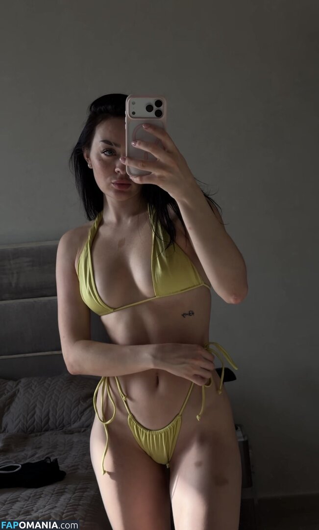 Story_ri / carolinastory / u271019288 Nude OnlyFans  Leaked Photo #33