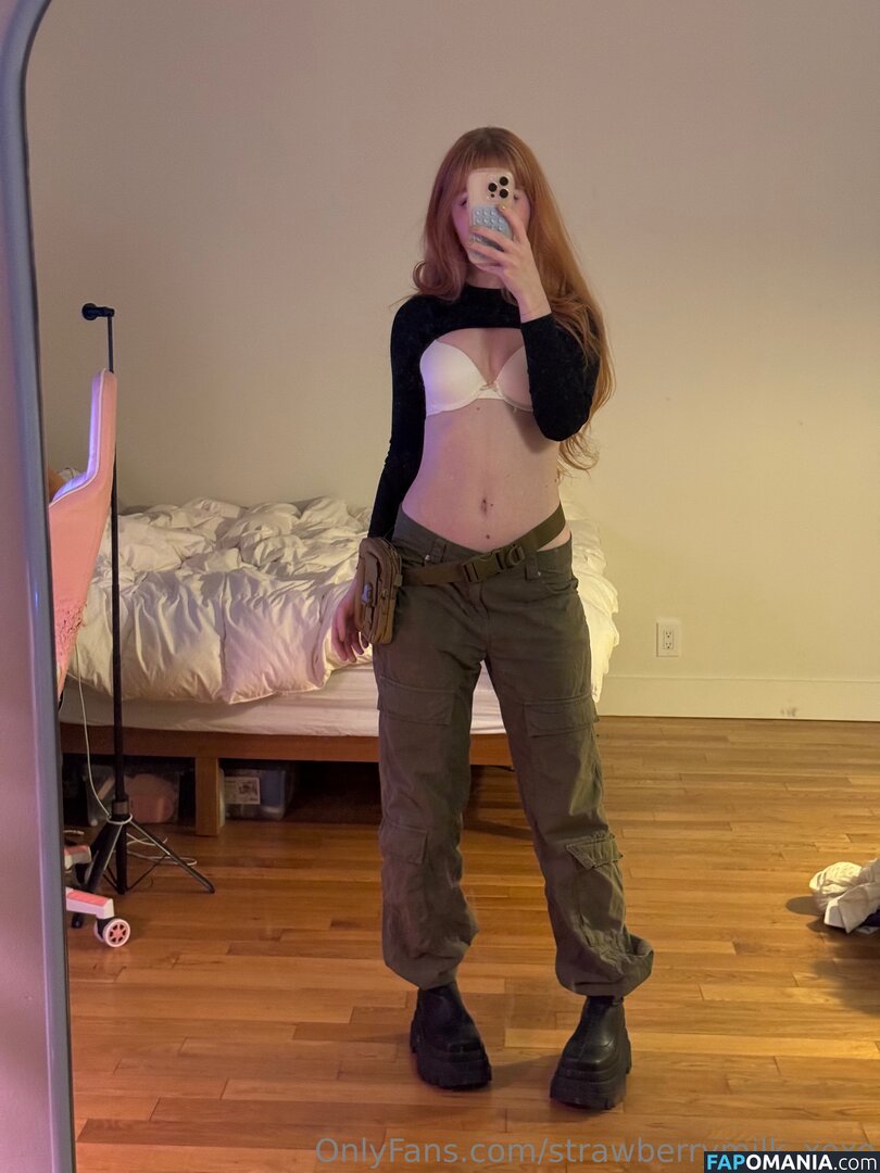 StrawbMilk_xoxo / strawberrymilk__xoxo / strawberrymilk_xoxo Nude OnlyFans  Leaked Photo #7