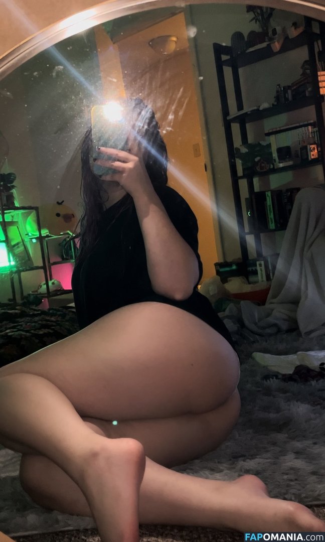 Strawbre / _strawbre_ / spicy_strawbre / straw.bre Nude OnlyFans  Leaked Photo #6