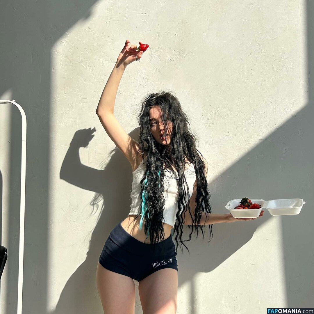 stttive Nude OnlyFans  Leaked Photo #3