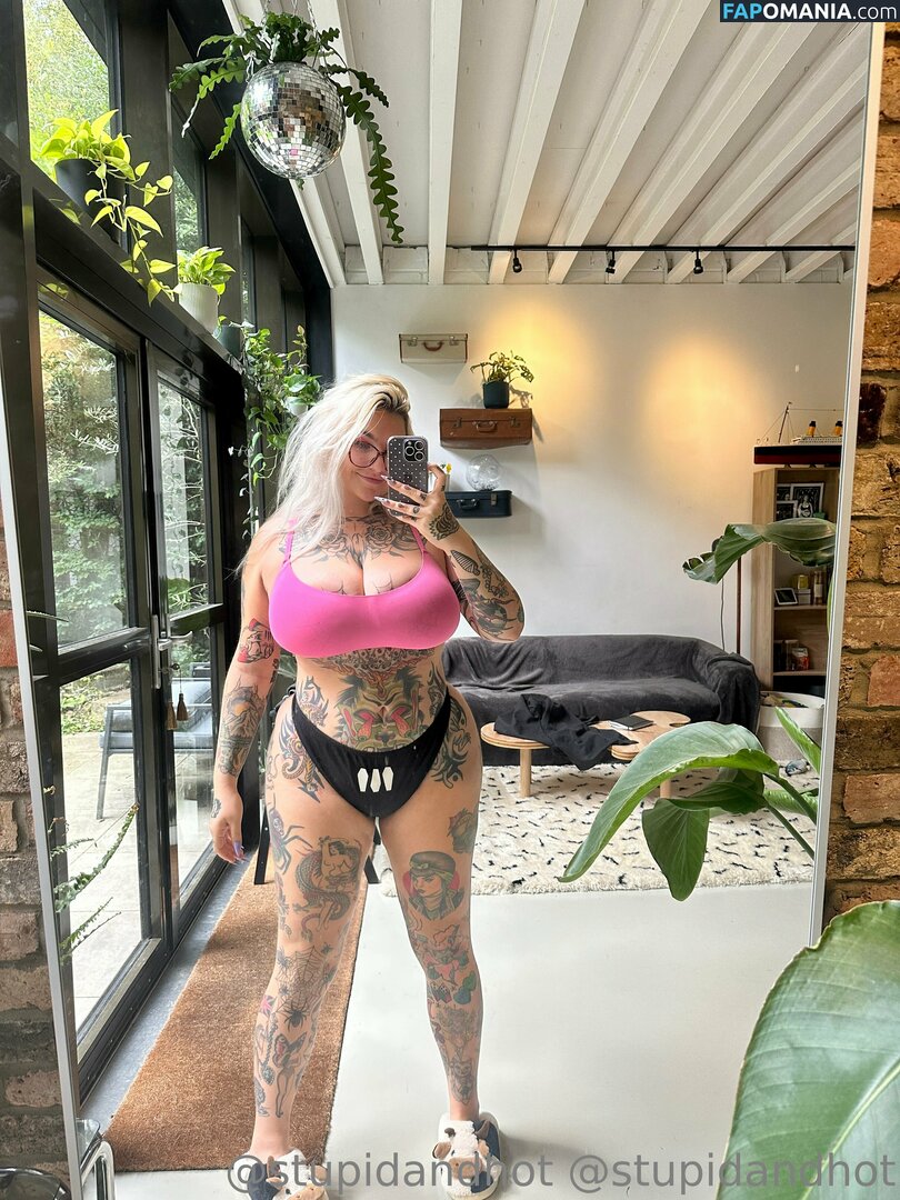 krispypinaham / stupiderandhotter Nude OnlyFans  Leaked Photo #22