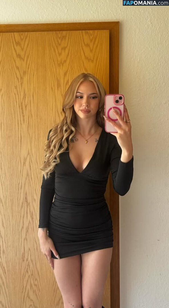 Suche alia Viktoria /allysglamdiary Nude OnlyFans  Leaked Photo #1