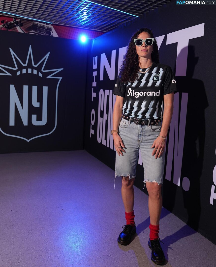 Sue Bird / WNBA Player / https: / s10bird / sbird10 Nude OnlyFans  Leaked Photo #13