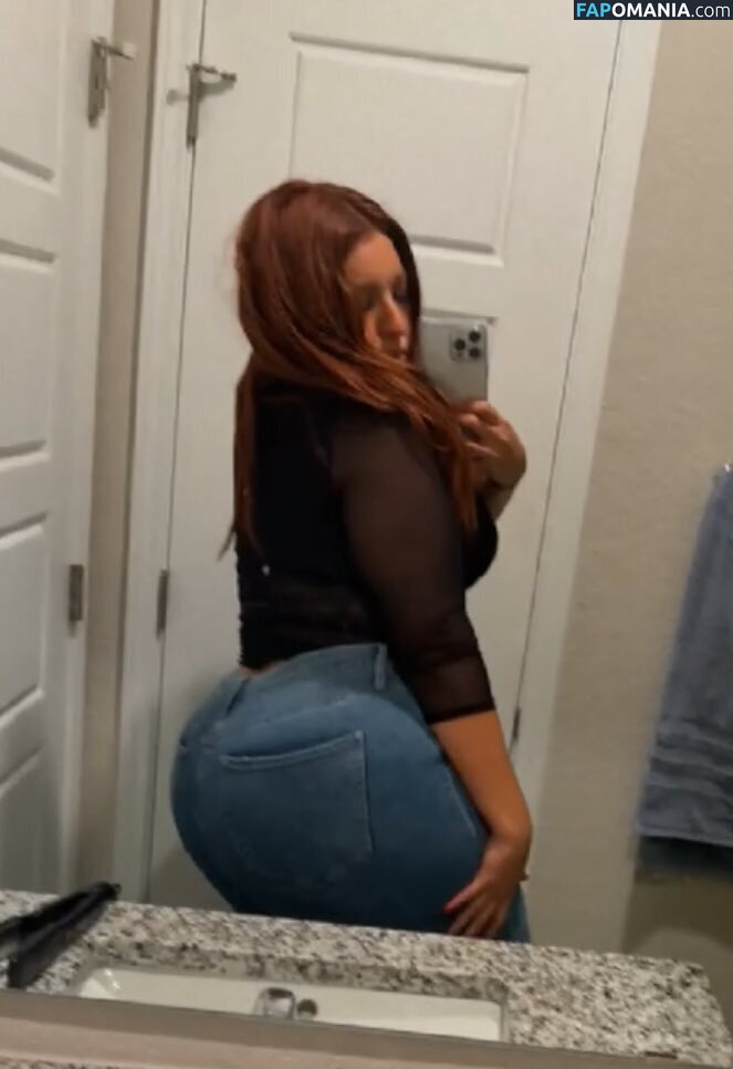 sue012 / sue012_ Nude OnlyFans  Leaked Photo #2