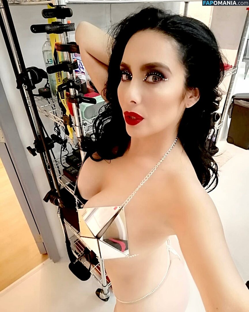 Sugey Abrego / https: / sugeyabrego / sugeyabregotv Nude OnlyFans  Leaked Photo #42