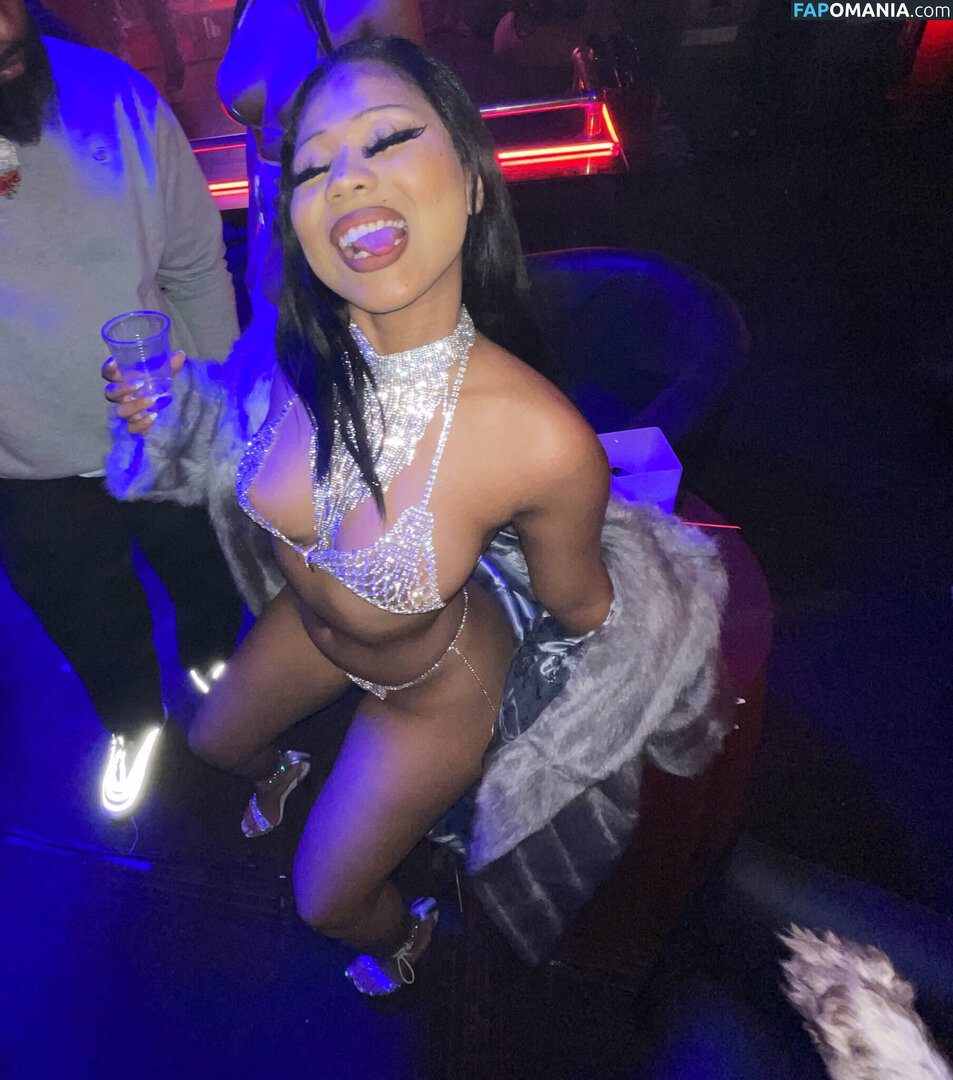 SUKIIBABY / Sukibaby / singsukibaby Nude OnlyFans  Leaked Photo #34