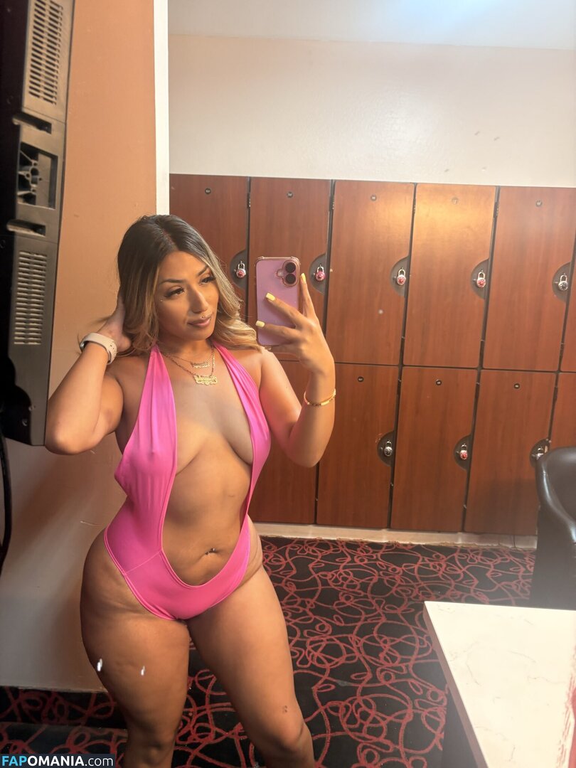 a.mariee28 / https: / sukiwithagoodcoochie Nude OnlyFans  Leaked Photo #3