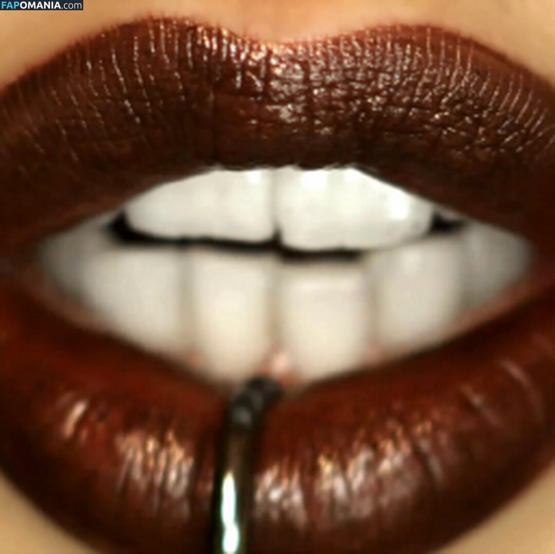 Summer Brielle / summerbrielleoffcial Nude OnlyFans  Leaked Photo #1