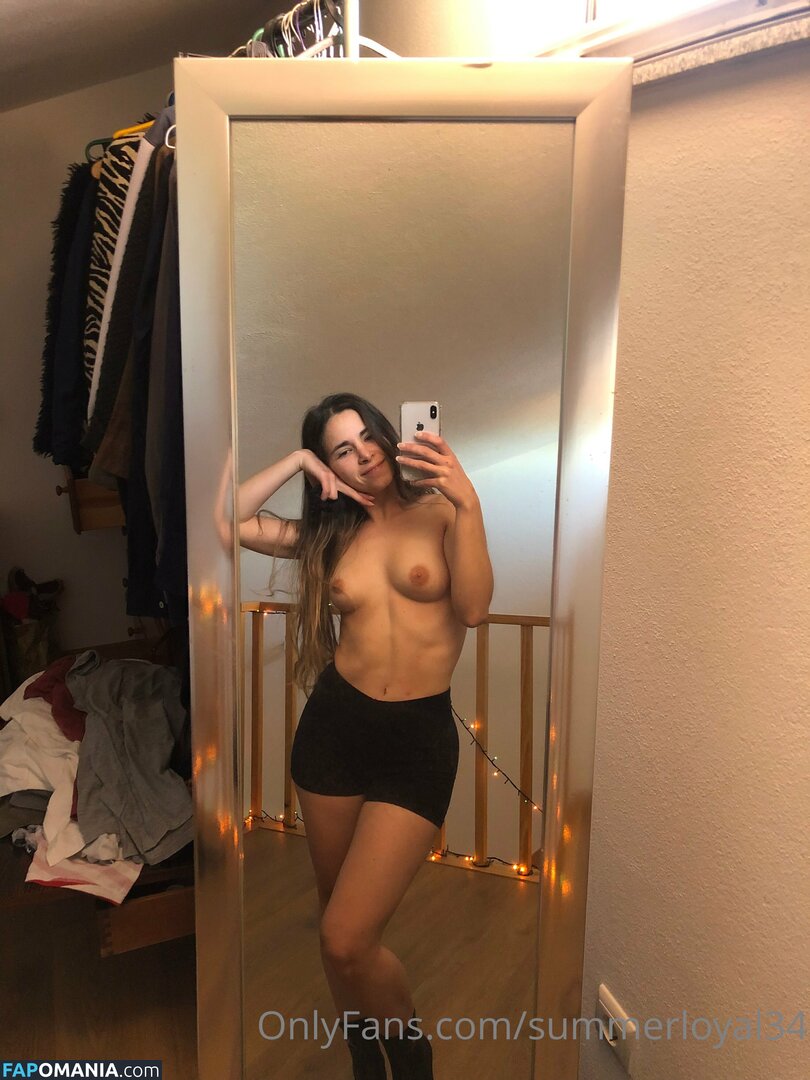 onlyariiiii / summerloyal34 Nude OnlyFans  Leaked Photo #2