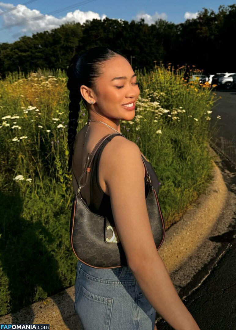 Suni Lee / sunisalee / u144353206 Nude OnlyFans  Leaked Photo #10