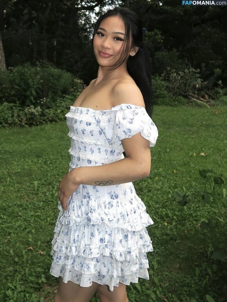 Suni Lee / sunisalee / u144353206 Nude OnlyFans  Leaked Photo #11