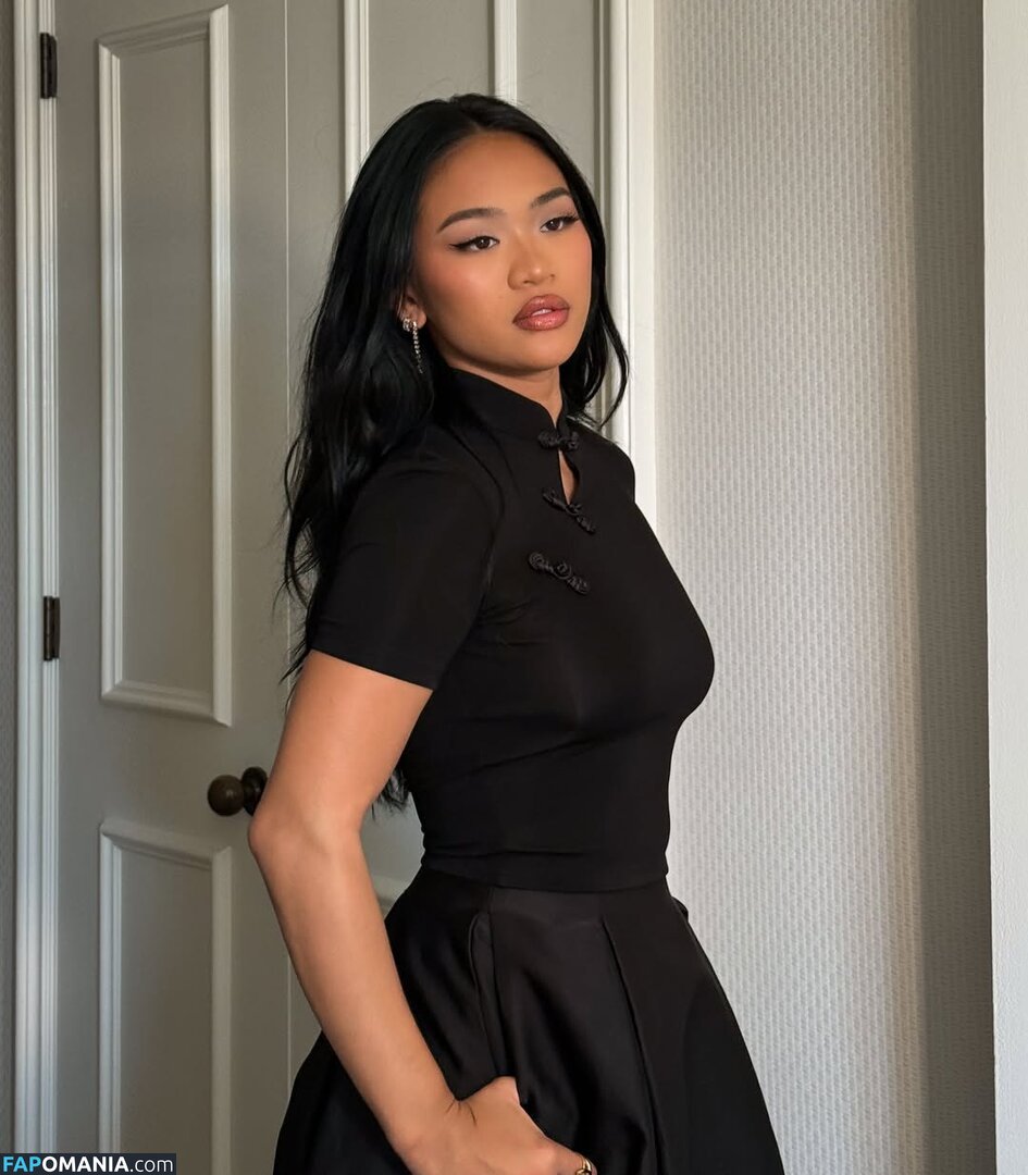 Suni Lee / sunisalee / u144353206 Nude OnlyFans  Leaked Photo #29