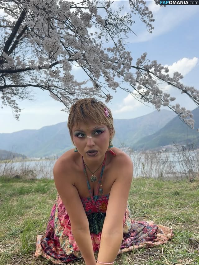 SunKitty / Sunkittycierra Nude OnlyFans  Leaked Photo #20