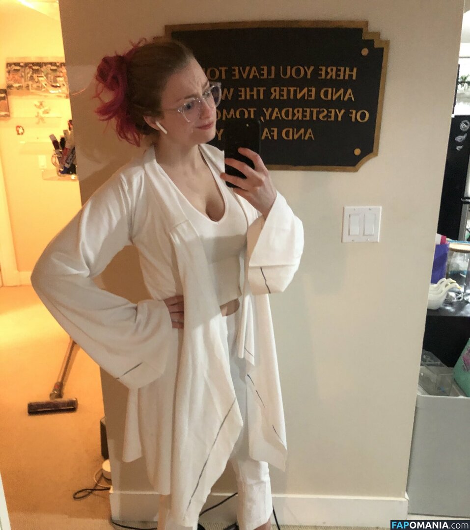SuopOnTwitch / Suuuoppp Madison Nude OnlyFans  Leaked Photo #10