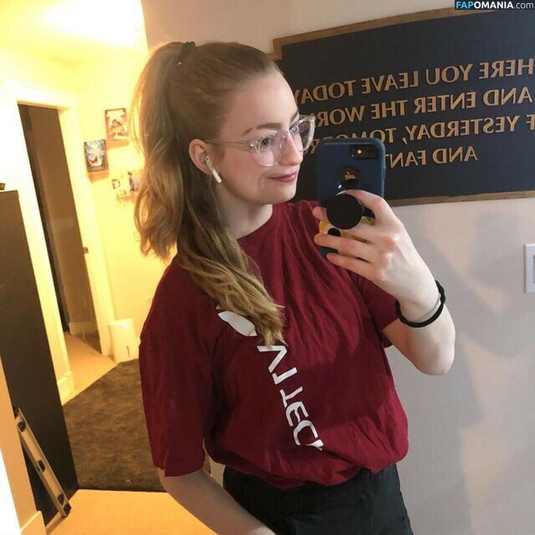 SuopOnTwitch / Suuuoppp Madison Nude OnlyFans  Leaked Photo #17