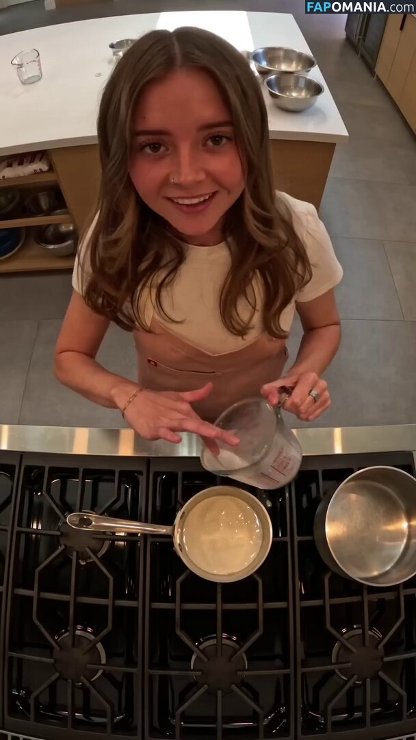 Susividal Nude OnlyFans  Leaked Photo #2