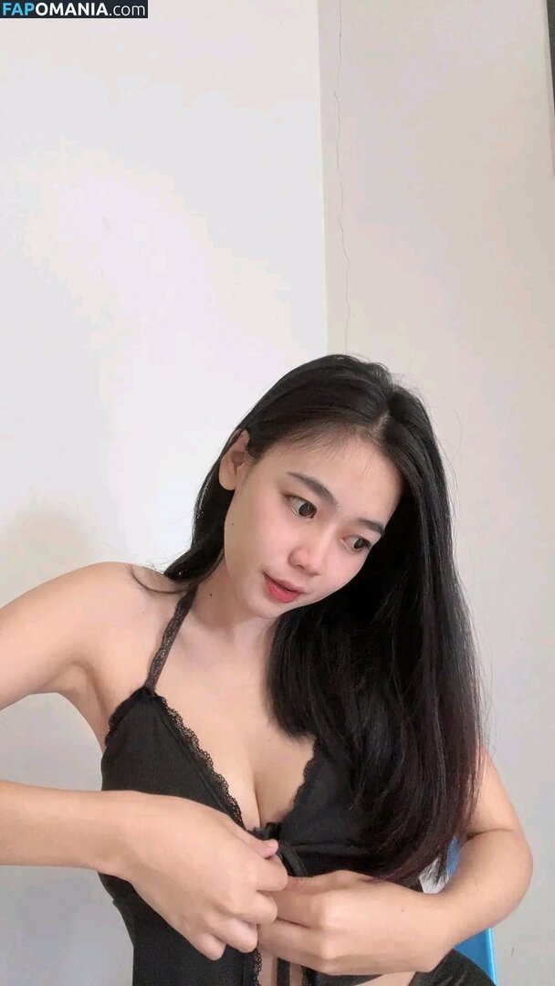 Suwimon Piwluang Nude OnlyFans  Leaked Photo #2