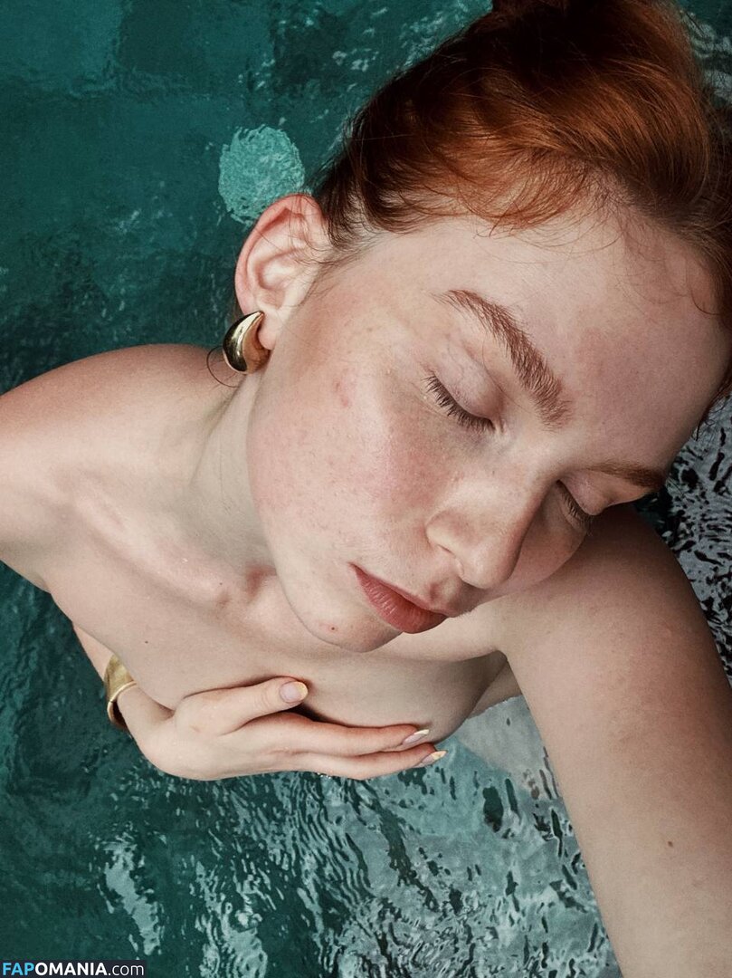 Sveta Bogdanova / sveta_bogdanova_ Nude OnlyFans  Leaked Photo #11