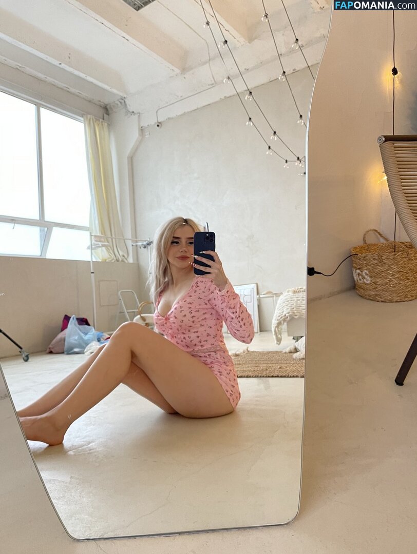 Sveta Sollar / svetasollar Nude OnlyFans  Leaked Photo #183