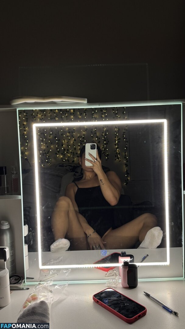 Chiara Lamato / Sweetestkiwi / officiallamato Nude OnlyFans  Leaked Photo #18