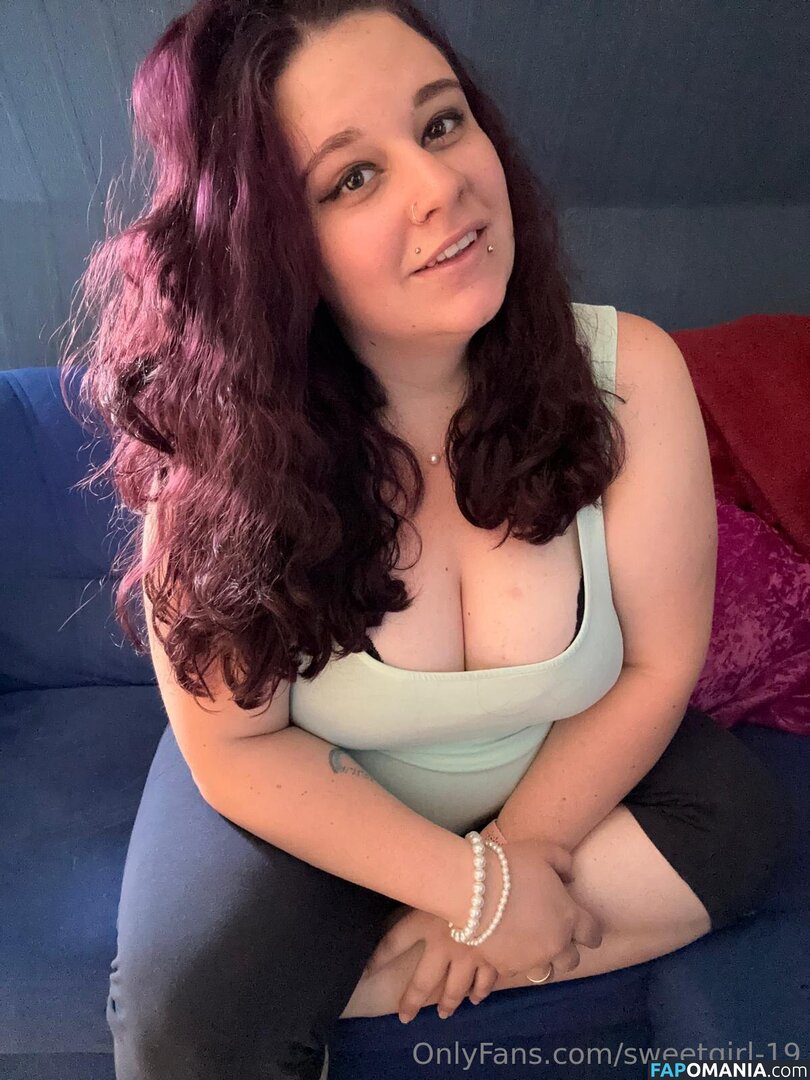 sweetgirl-1998 / sweetgirl1998.offiziell Nude OnlyFans  Leaked Photo #18
