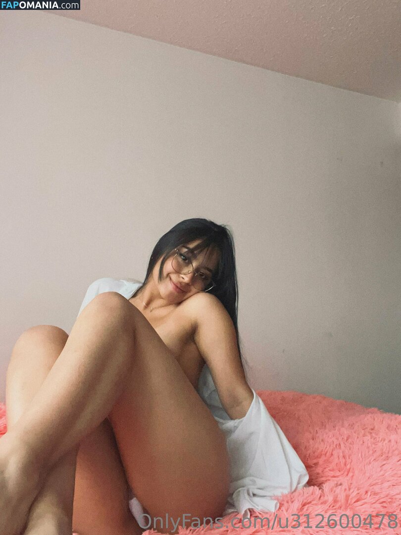 Alicia Perez / sweetiealiciaperez / ursweetalicia Nude OnlyFans  Leaked Photo #18