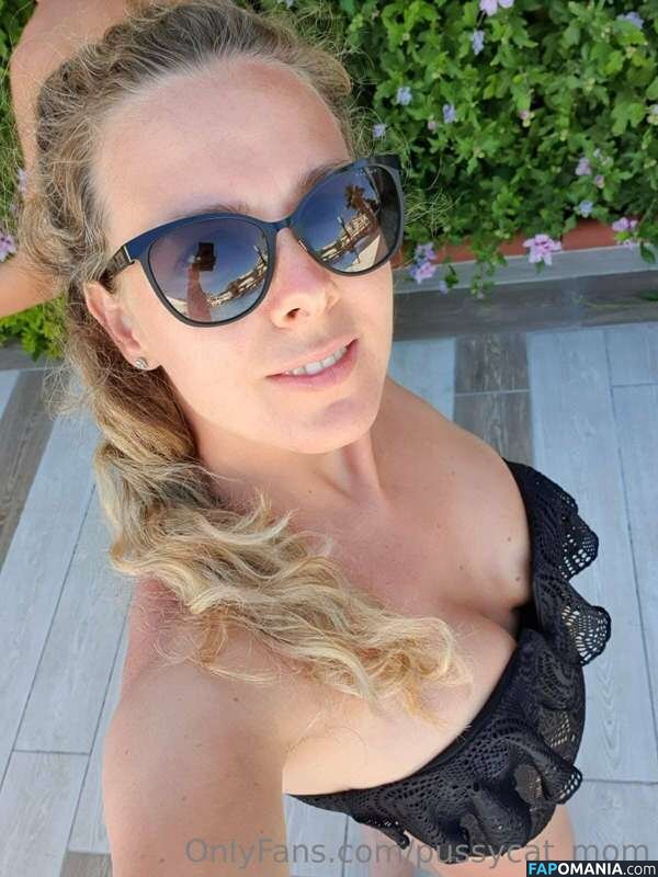 SwingerMom / pussycat_mom Nude OnlyFans  Leaked Photo #11