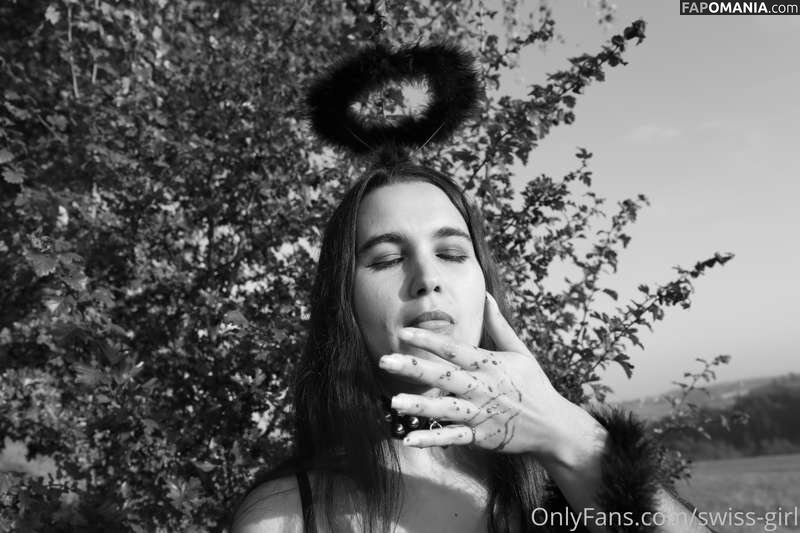 Swiss-Girl / https: / swiss-girl-vip / swissgirlvanessa Nude OnlyFans  Leaked Photo #18