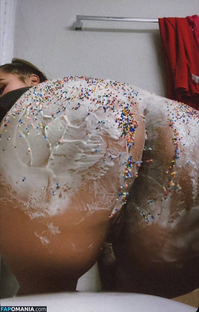 Sxynay / sxynaynay Nude OnlyFans  Leaked Photo #5