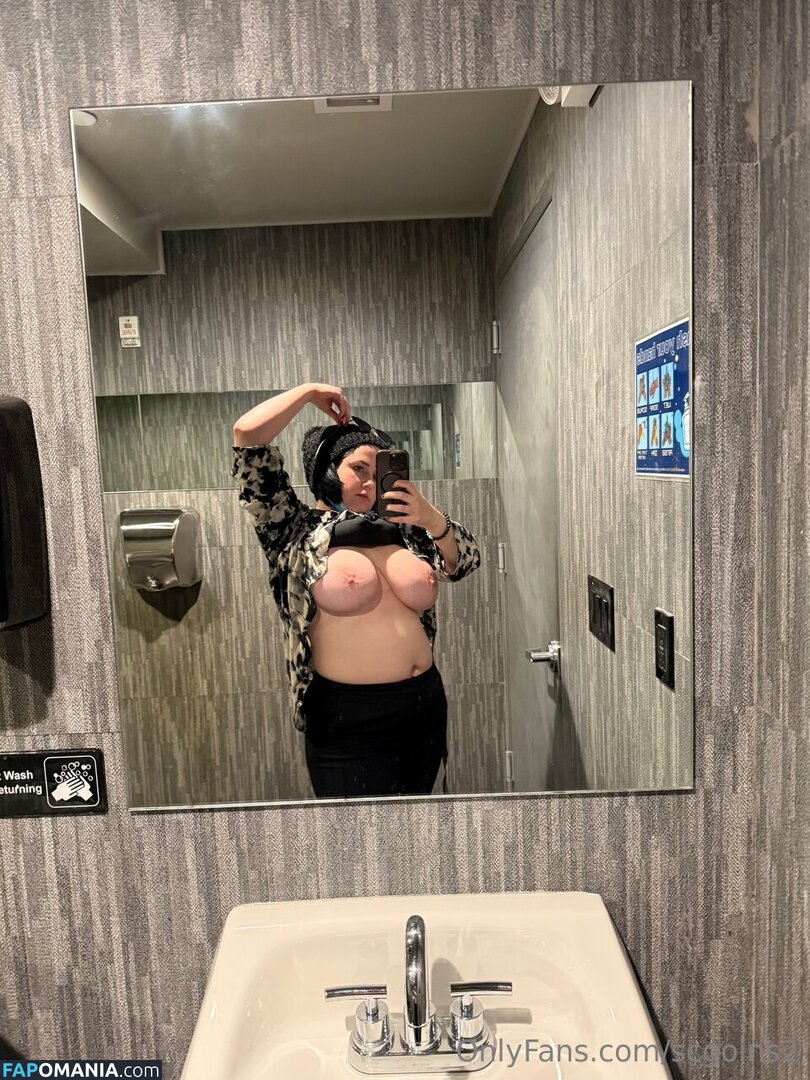 Sydney Goins / go.syd / sydgoins Nude OnlyFans  Leaked Photo #1