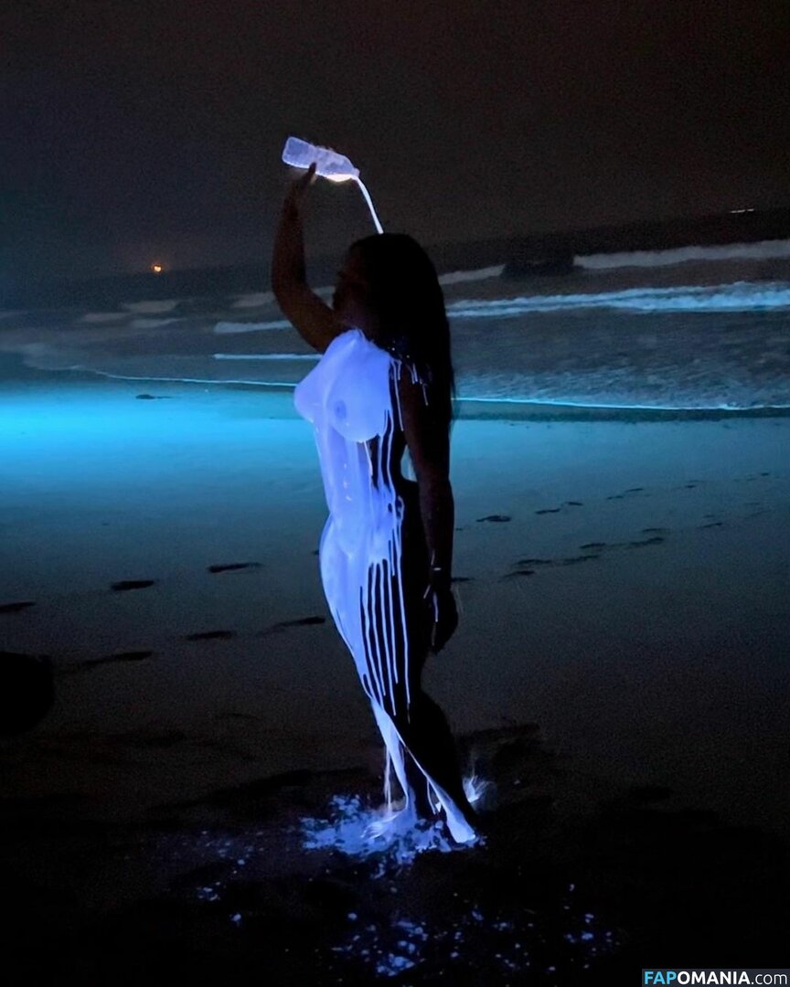 SZA / Solana Rowe / thejad3x Nude OnlyFans  Leaked Photo #34