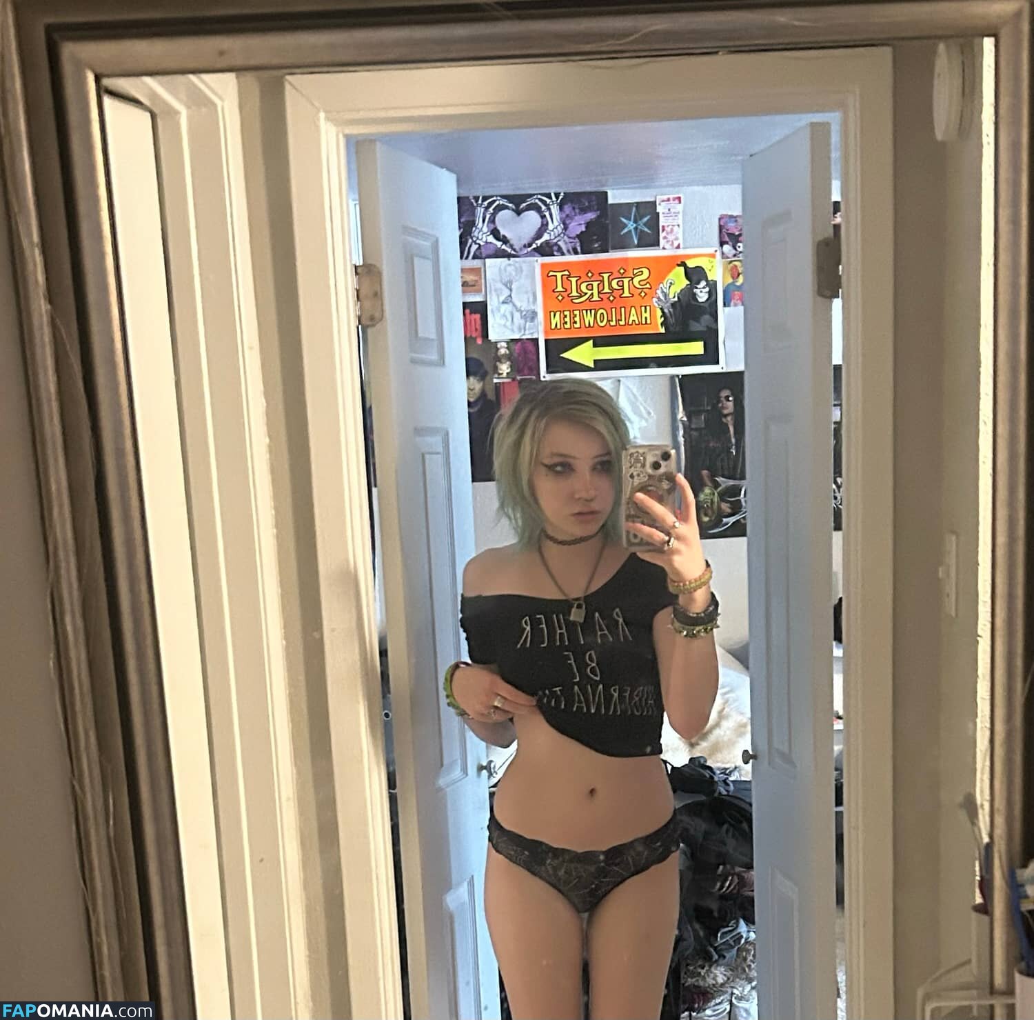 t00fs / t00fsies Nude OnlyFans  Leaked Photo #1