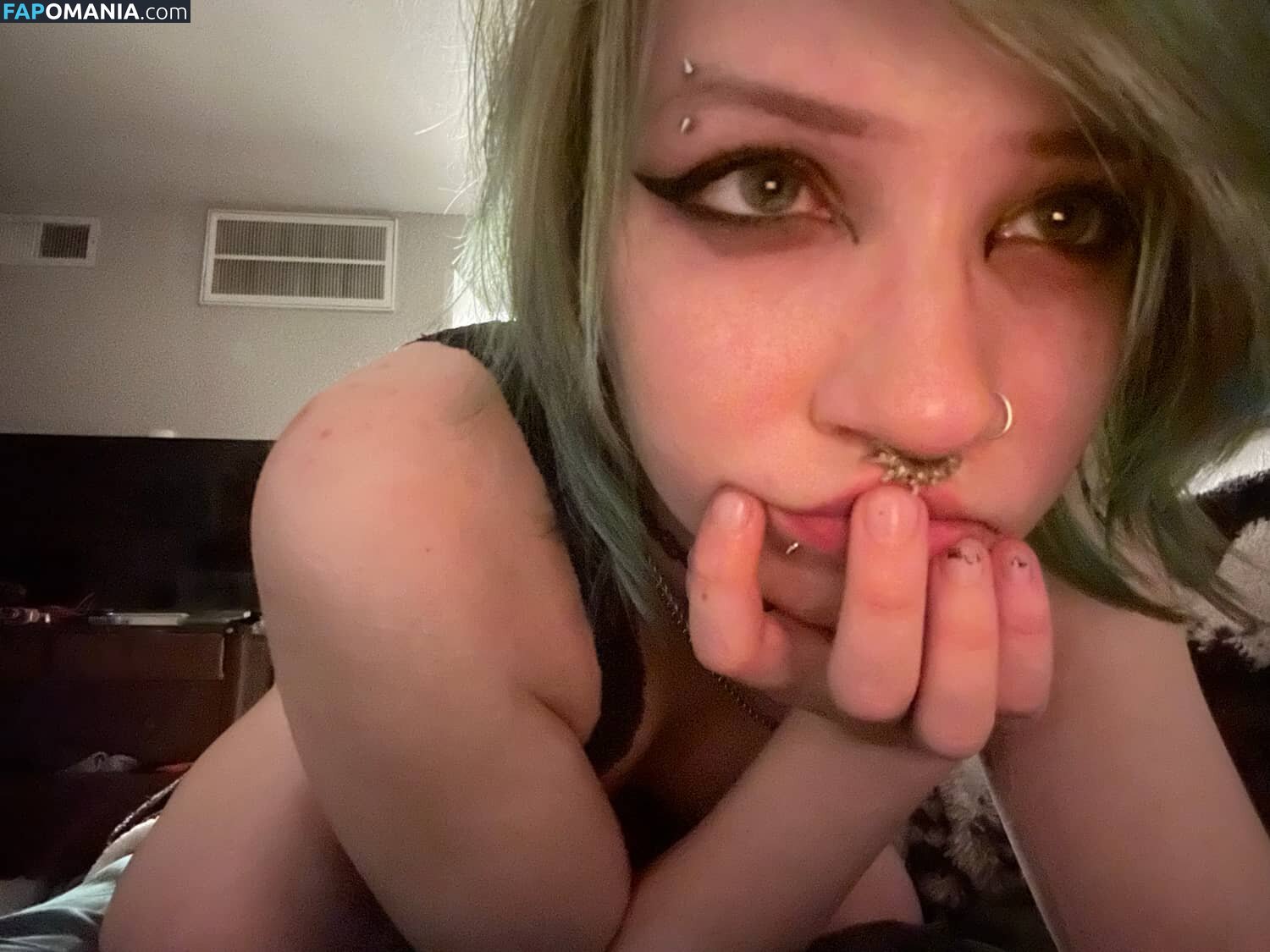 t00fs / t00fsies Nude OnlyFans  Leaked Photo #4