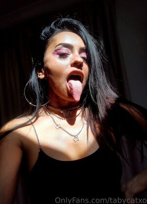 tabycatxoxo