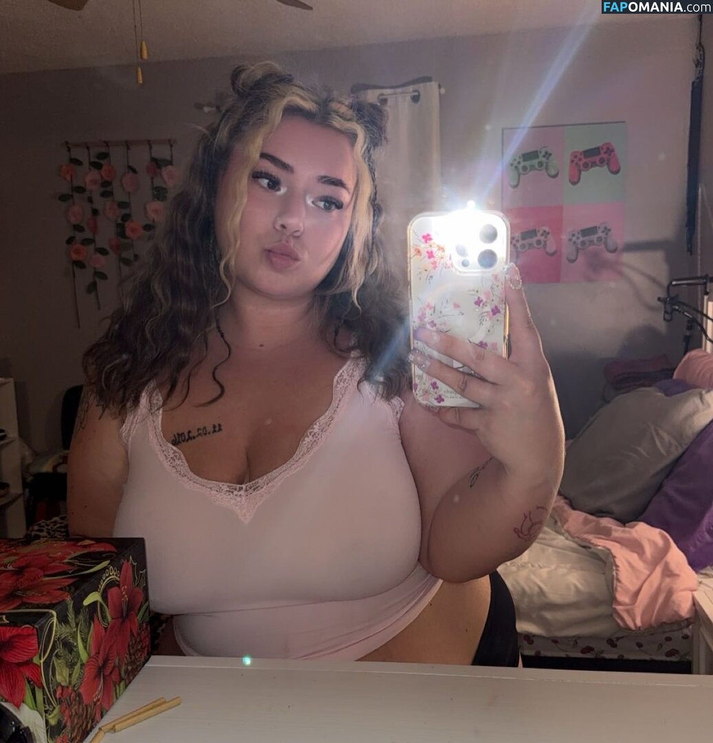 Tahcake18 Nude OnlyFans  Leaked Photo #2