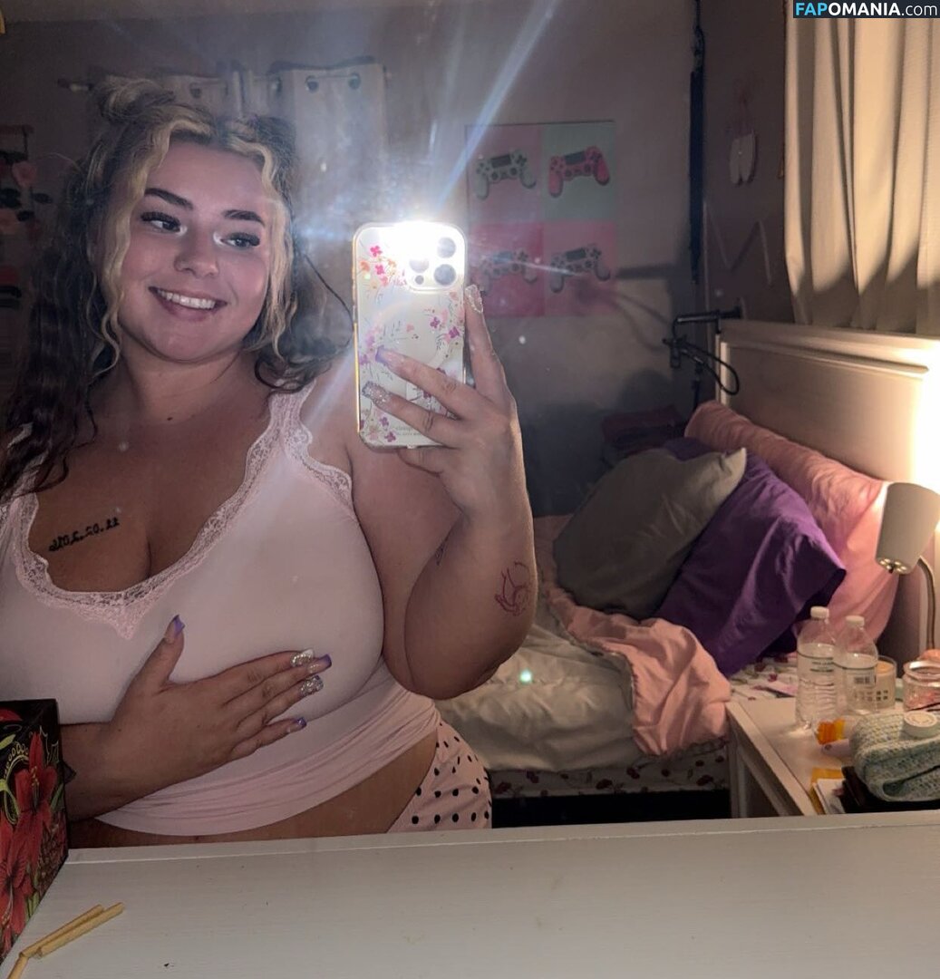 Tahcake18 Nude OnlyFans  Leaked Photo #3