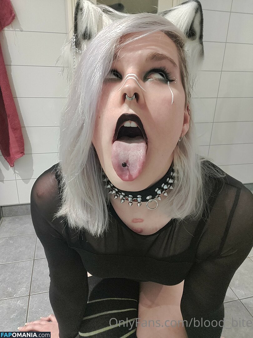Rouge_Goth / Tall Goth / blood_bite Nude OnlyFans  Leaked Photo #10