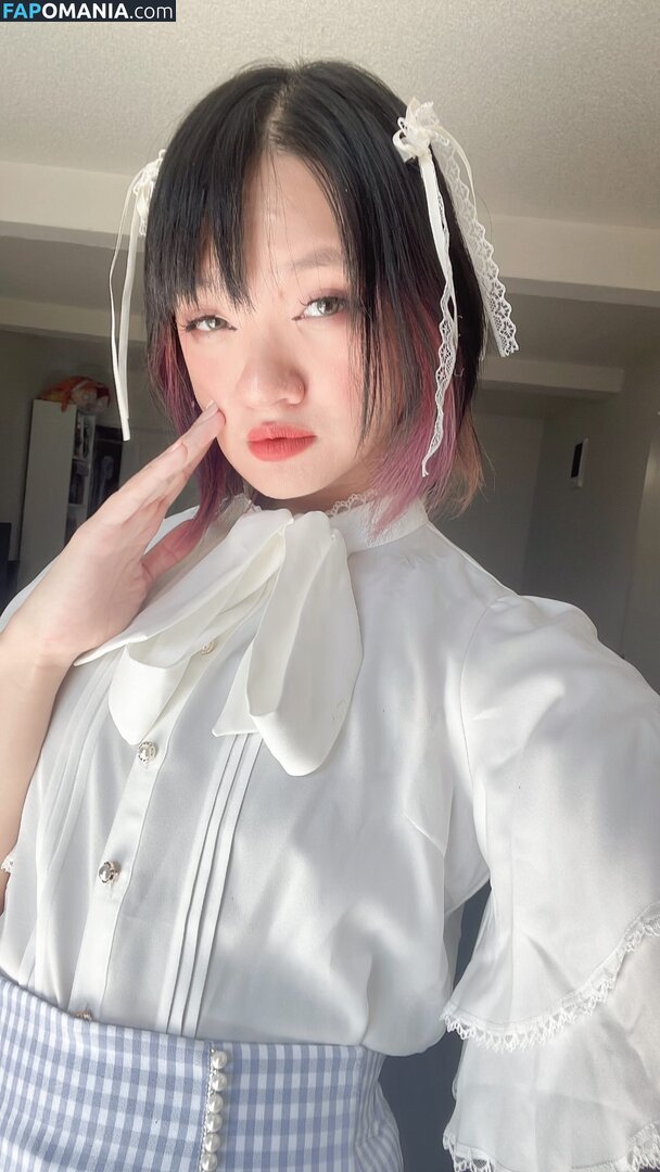 Reina / reina.xo / tarantunya / yousoromi Nude OnlyFans  Leaked Photo #10