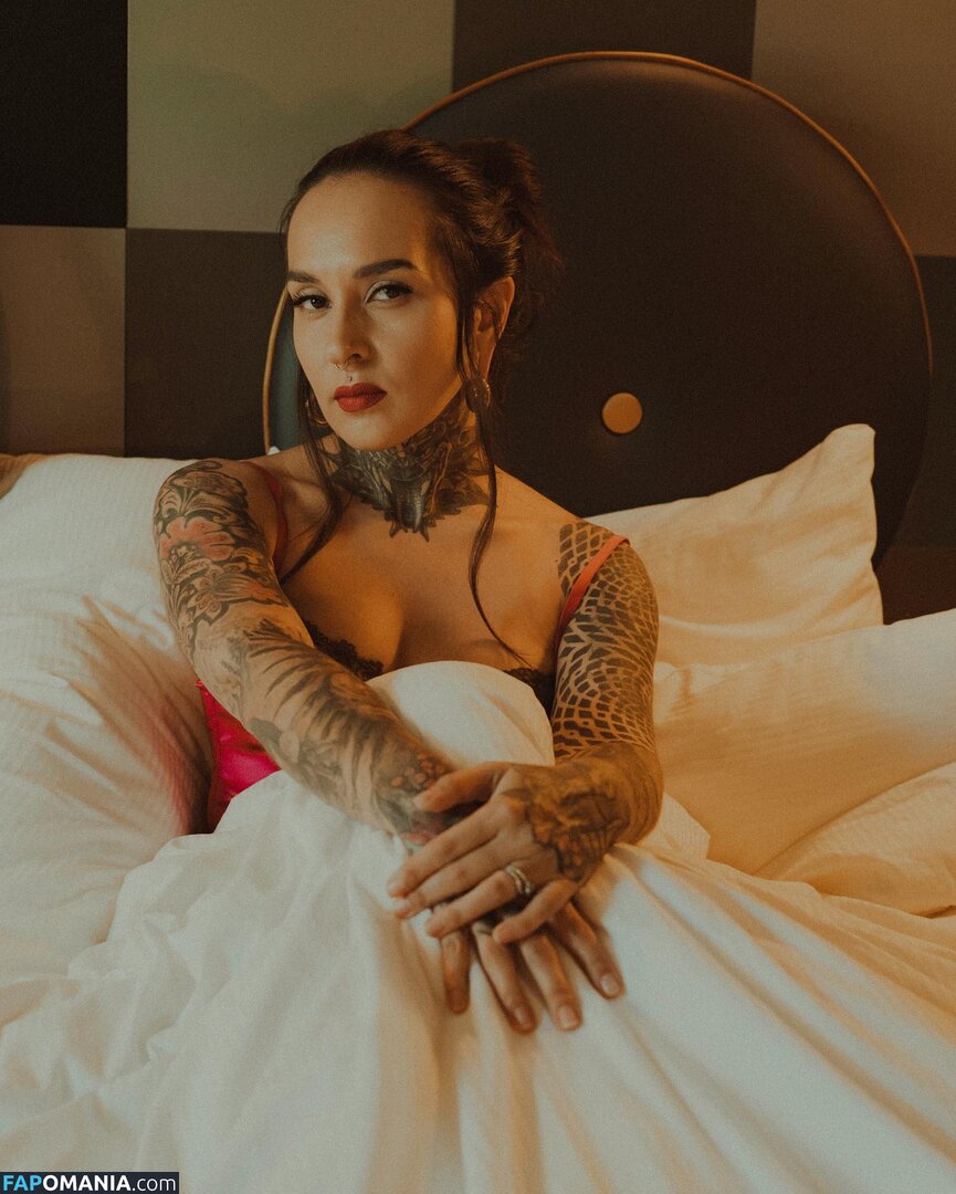 Tatiana Shmaylyuk / sweetsynner / tati_booyakah Nude OnlyFans  Leaked Photo #4