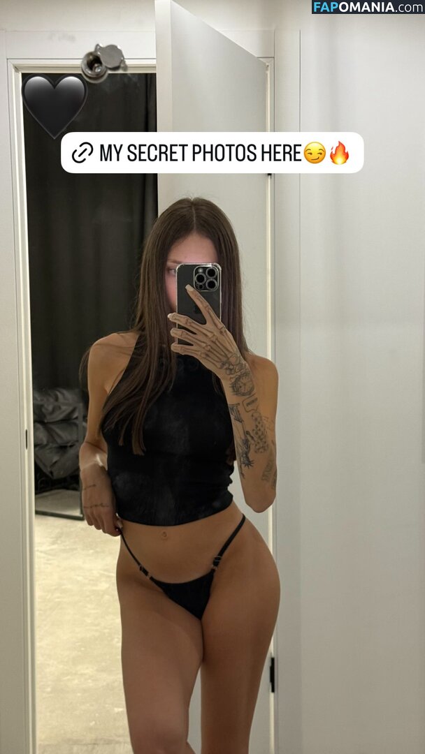 Tatisize Nude OnlyFans  Leaked Photo #1