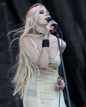 Taylor Momsen